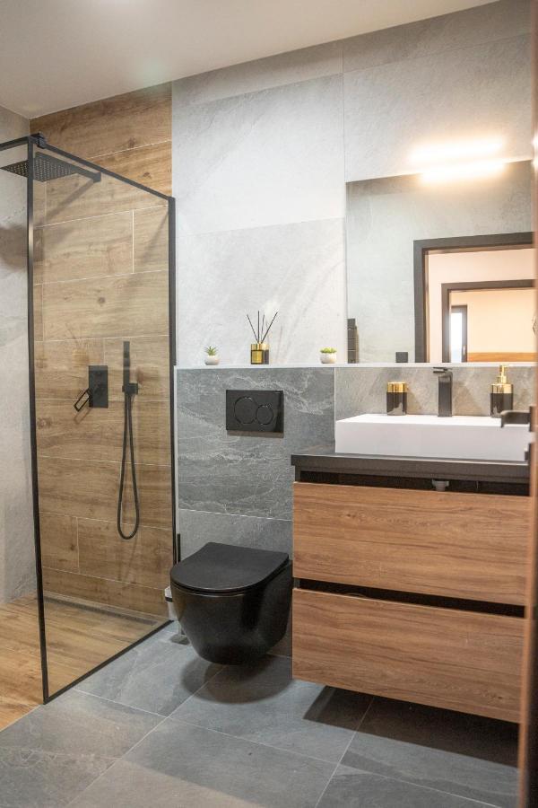 Lazenske Apartmany Náchod Exterior foto